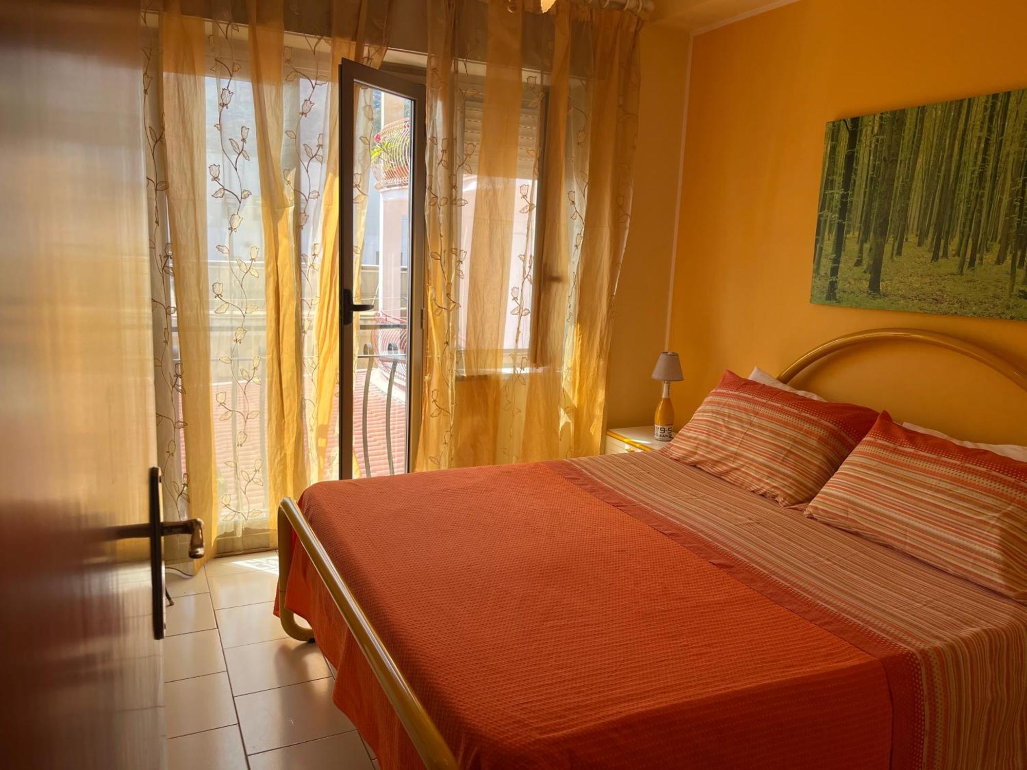 Casa Del Sole Apartman Letojanni Kültér fotó
